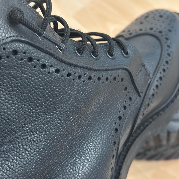 Allen Edmonds Longbranch Lug sole wingtip brogue boots - Picture 4 of 8